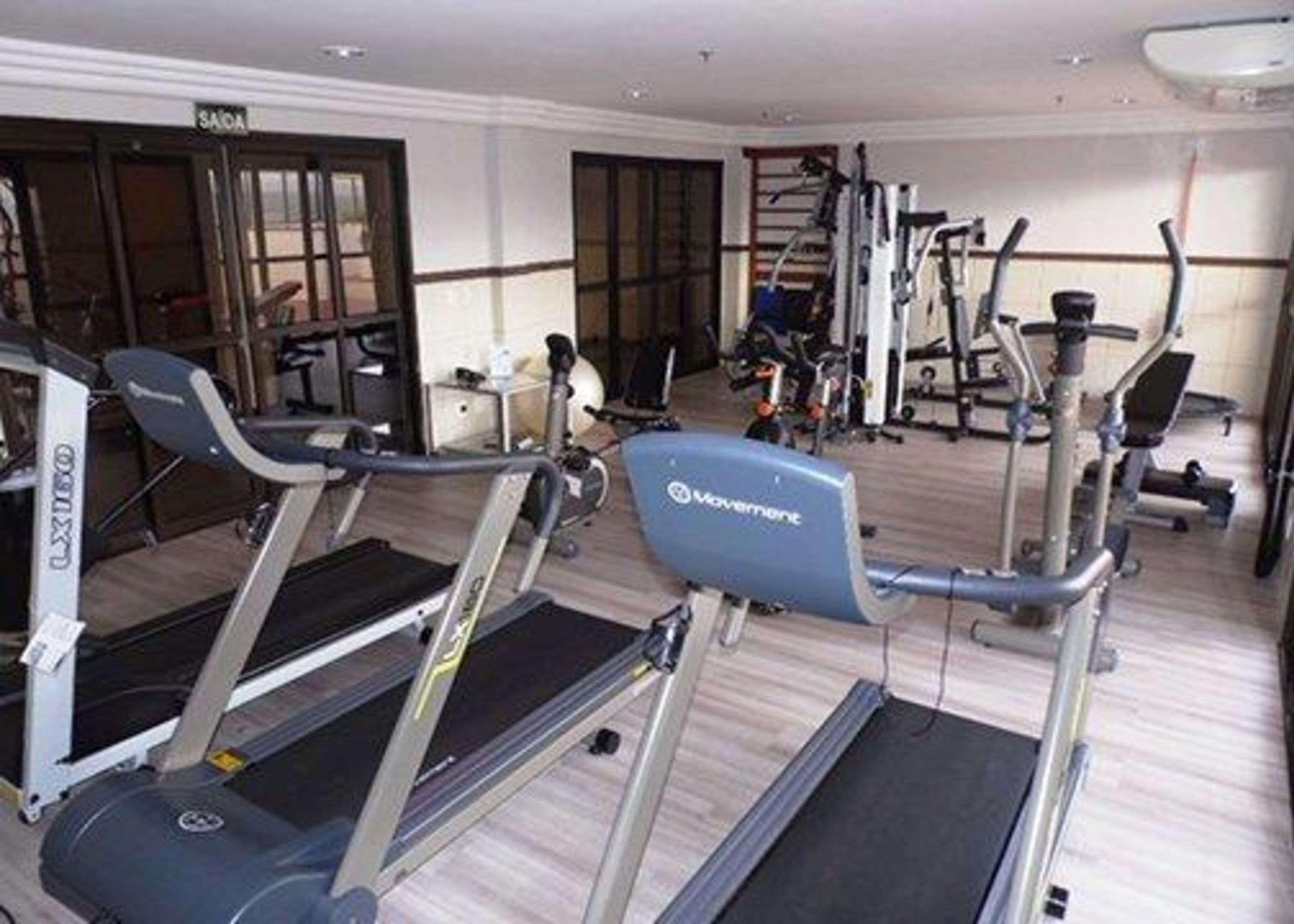 Quality Suites Vila Velha Вила Веля Екстериор снимка